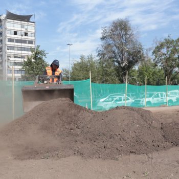 Se iniciaron obras de recuperación de la Plaza Baquedano