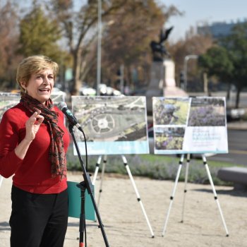 Alcaldesa Matthei se refiere a eliminación de Plaza Baquedano