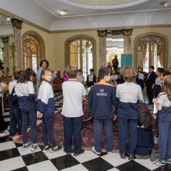 Estudiantes del Colegio Alemán Sankt Thomas Morus visitaron el Palacio Falabella