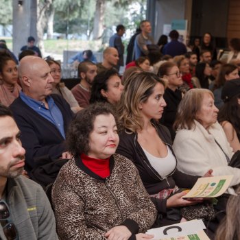 Conversando en el Café Bustamante: Conoce al creador de Caso 63 y al autor de la saga Caliope