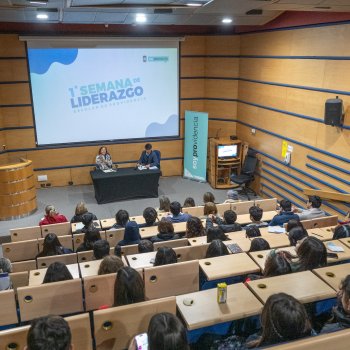 Con exposición de Mariana Aylwin, se dio inicio a la 1° semana de Liderazgo Escolar de Providencia