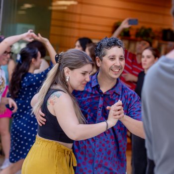 Las bibliotecas florecen con actividades gratuitas en noviembre