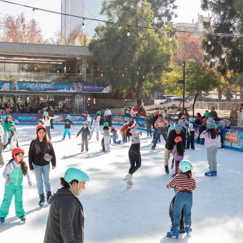 Más de 16 mil personas han disfrutado de la Pista de Hielo