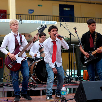 El rock, el talento y la juventud dieron vida al 1° Festival de Bandas Escolares de Rock