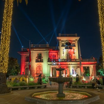 Te invitamos a la Feria Nocturna “Mercado Encantado” en Providencia